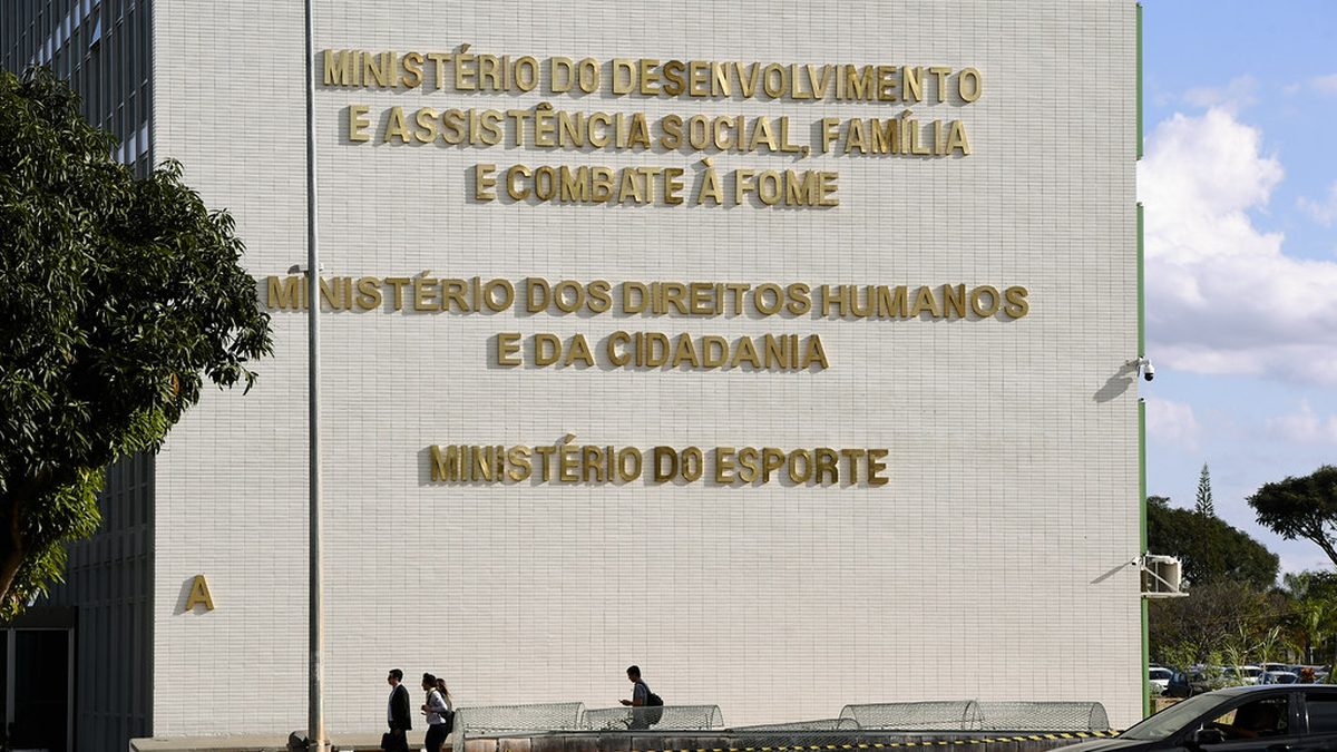 Fachada do prédio do Ministério do Desenvolvimento e Assistência Social, na Esplanada, em Brasília